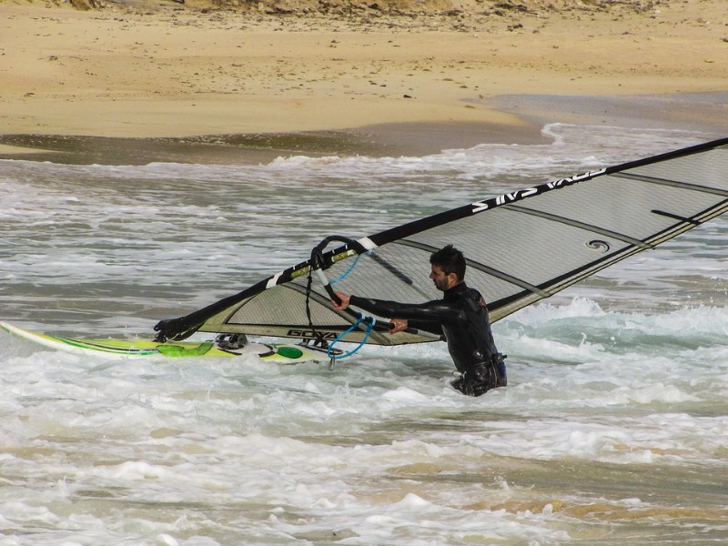 jak wykonać start z plaży na desce
