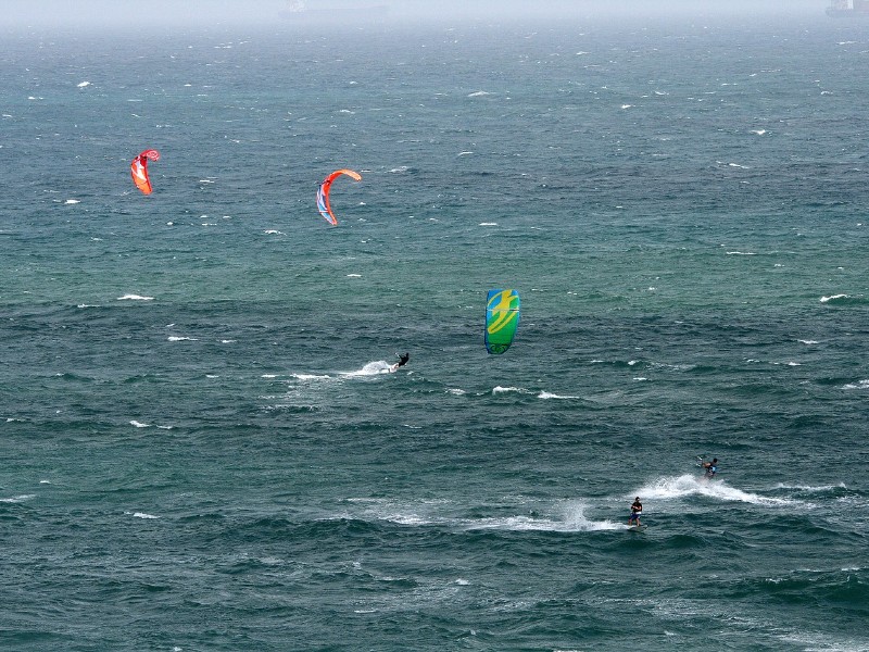 błędy podczas nauki na desce windsurfingowej – zbyt głęboki akwen